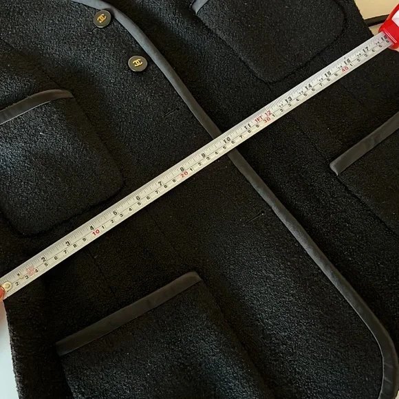 Chanel Jacket - Picture 11 of 17